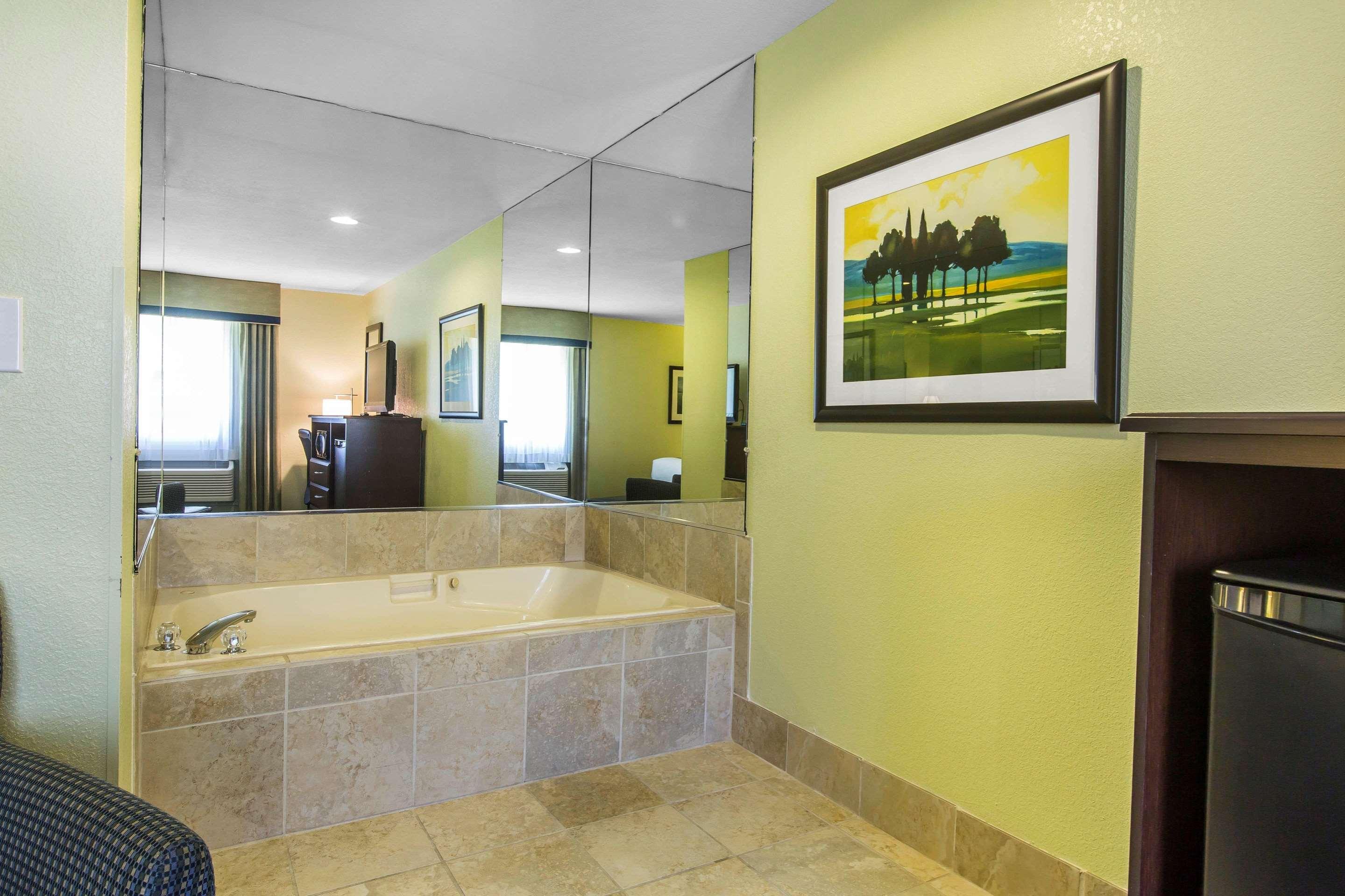 Quality Inn Cedartown Bagian luar foto